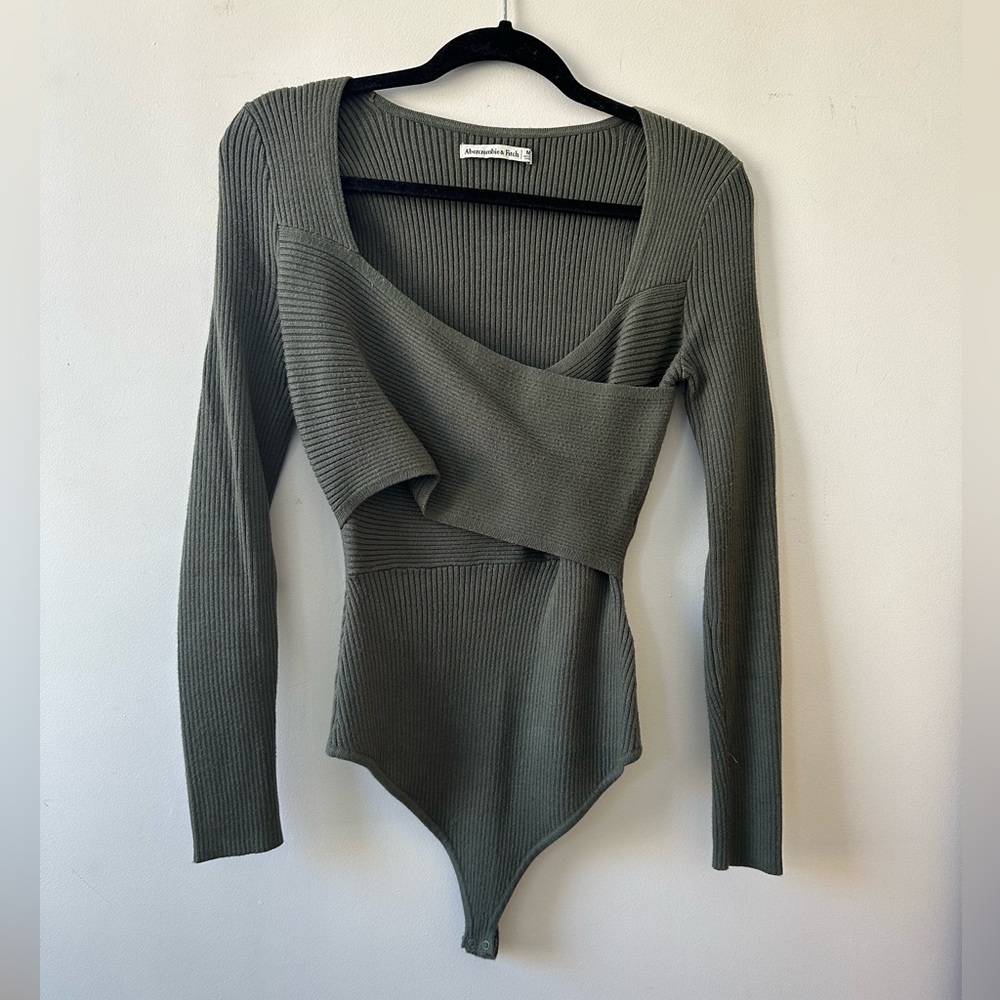 Abercrombie & Fitch LuxeLoft Wrap Bodysuit Green Size Medium